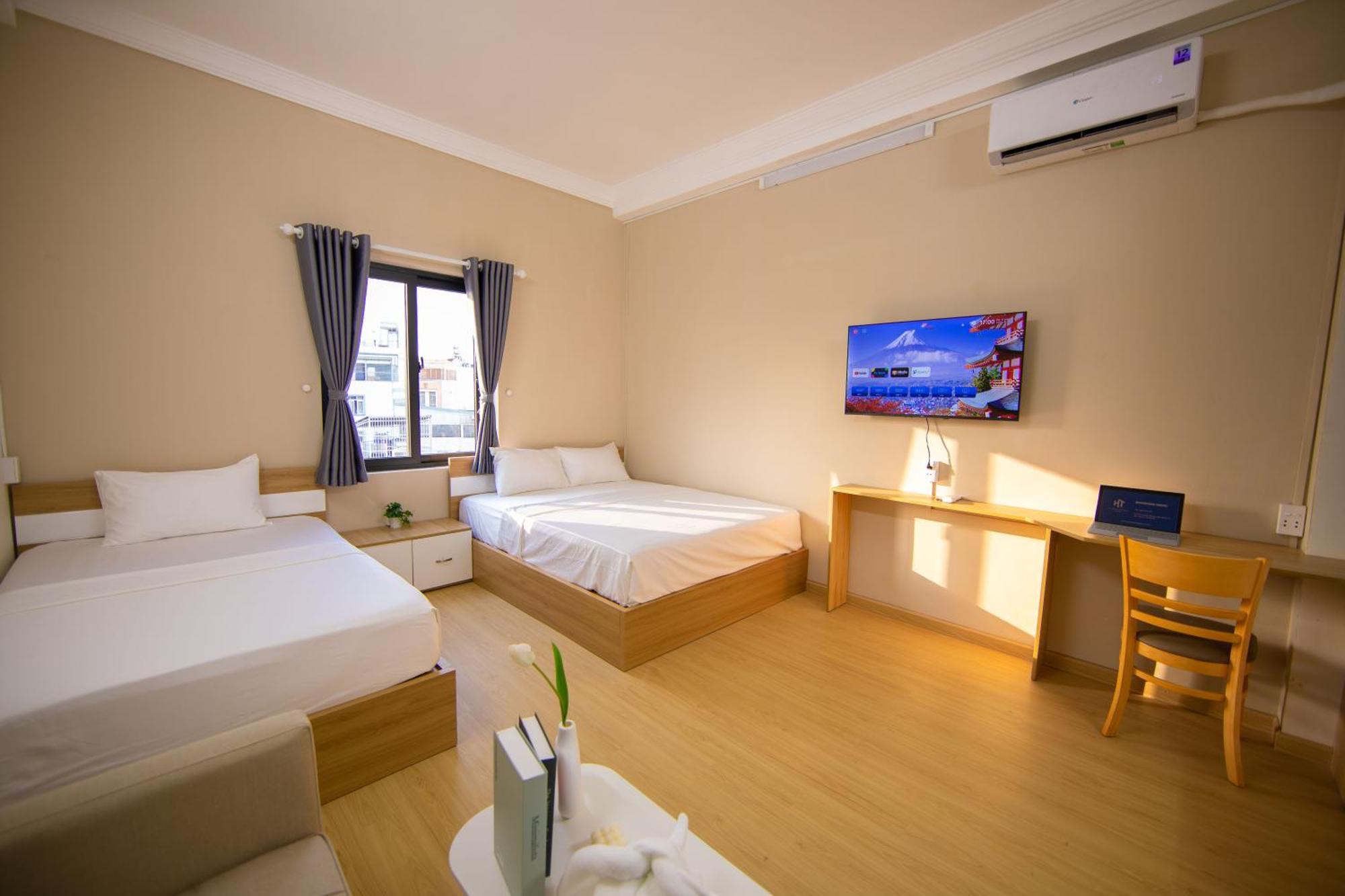 Ht * Ho Chi Minh City